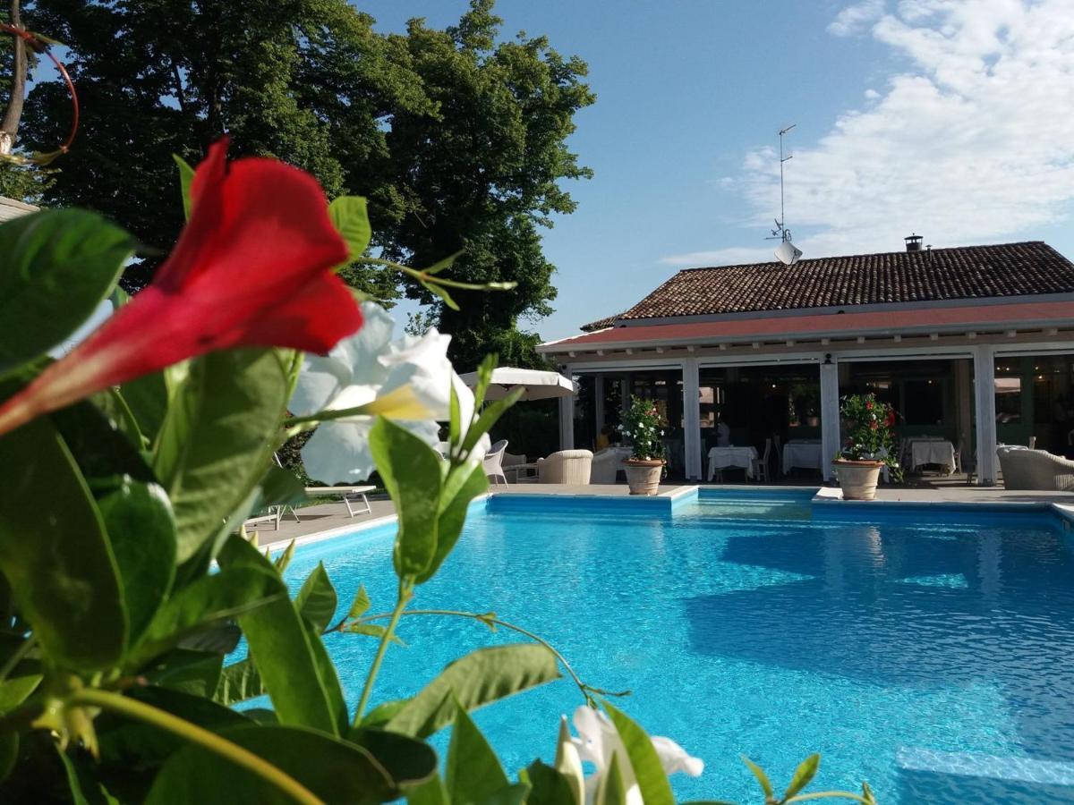Relais Villa Roncuzzi ルッシ エクステリア 写真