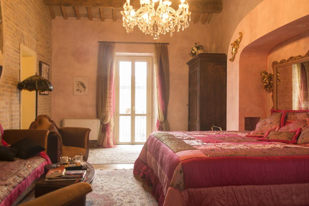 Relais Villa Roncuzzi ルッシ エクステリア 写真