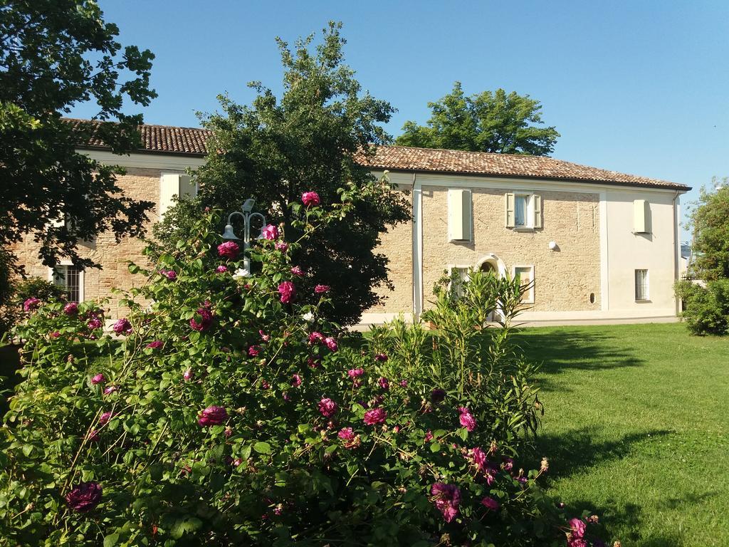 Relais Villa Roncuzzi ルッシ エクステリア 写真