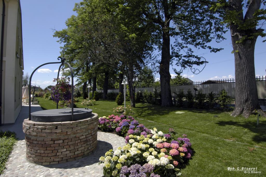 Relais Villa Roncuzzi ルッシ エクステリア 写真