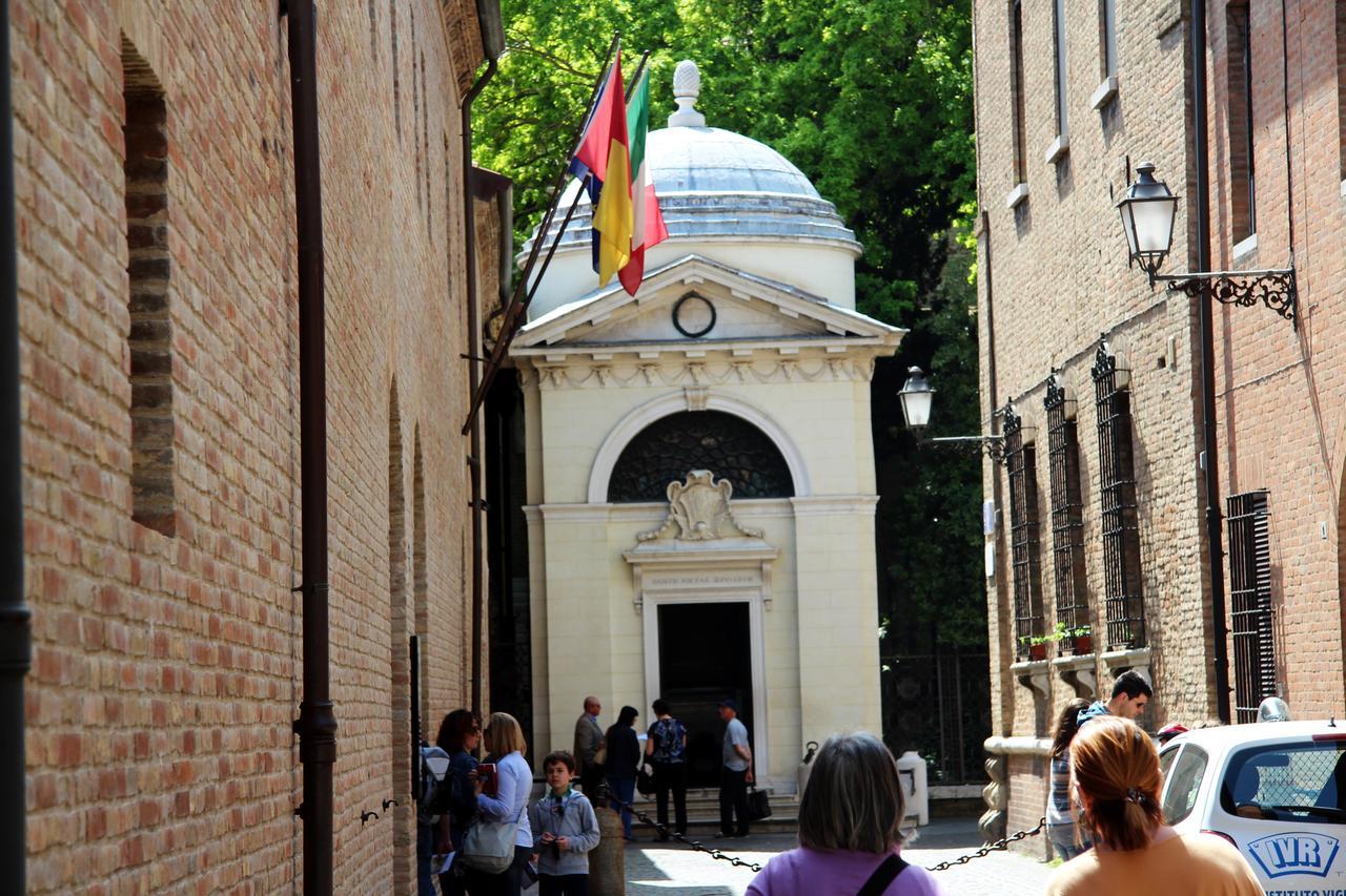 Relais Villa Roncuzzi ルッシ エクステリア 写真