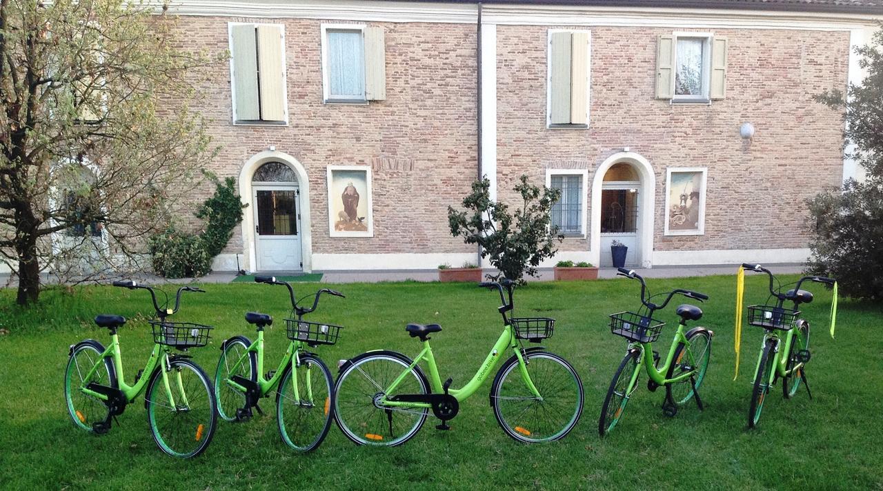 Relais Villa Roncuzzi ルッシ エクステリア 写真