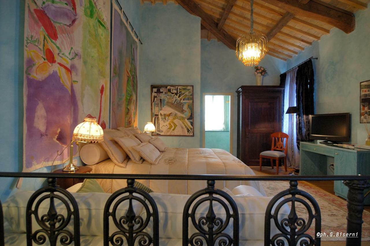 Relais Villa Roncuzzi ルッシ エクステリア 写真